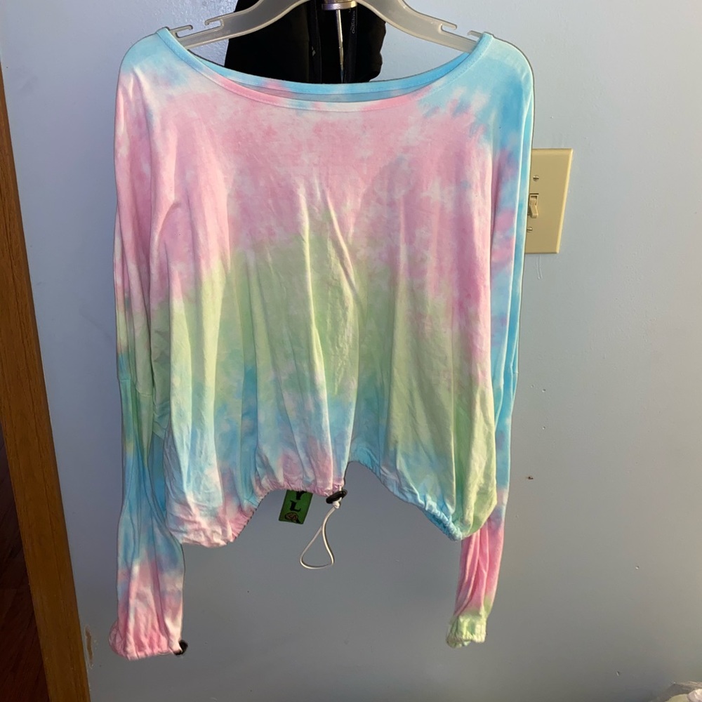 Adjustable crop long sleeve